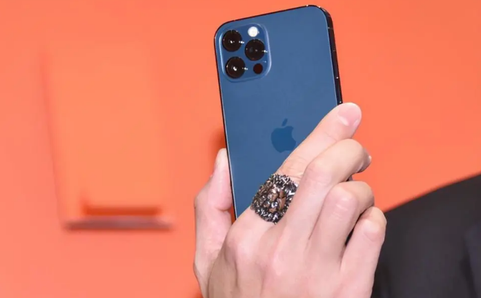 个旧苹果手机维修分享iPhone12系列重启方法教程 