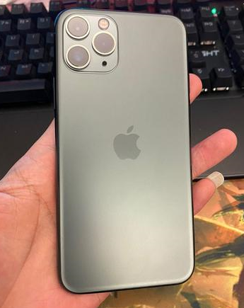 个旧苹果维修点分享iPhone 11 Pro黑屏小众故障解析 